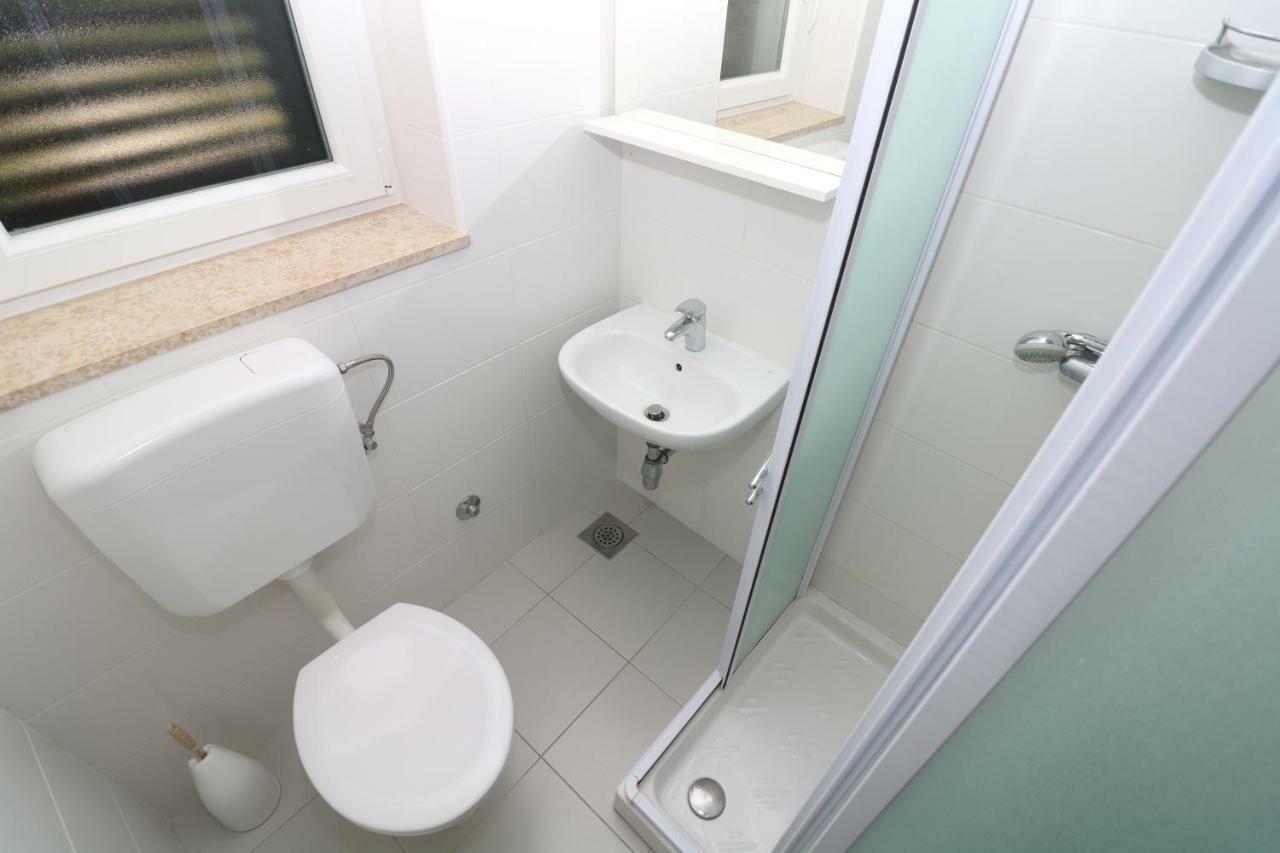 Double Rooms Jasna With Sea View 巴斯卡 外观 照片